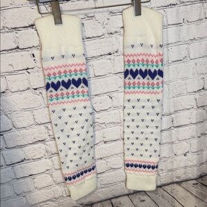 Girls White Knit Leg Warmers with Heart Pattern ~ Vintage style
